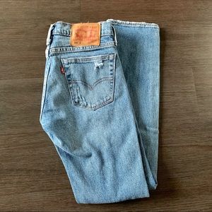 Levi’s Distressed Jeans